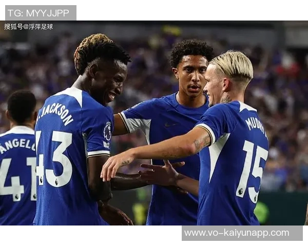 切尔西训练基地泳池警报误响球员们紧急撤离引发关注